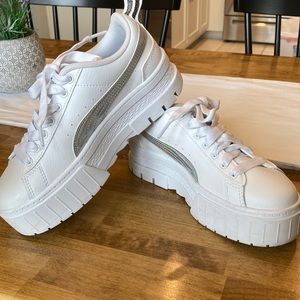 White platform Puma shoes size 3 girls